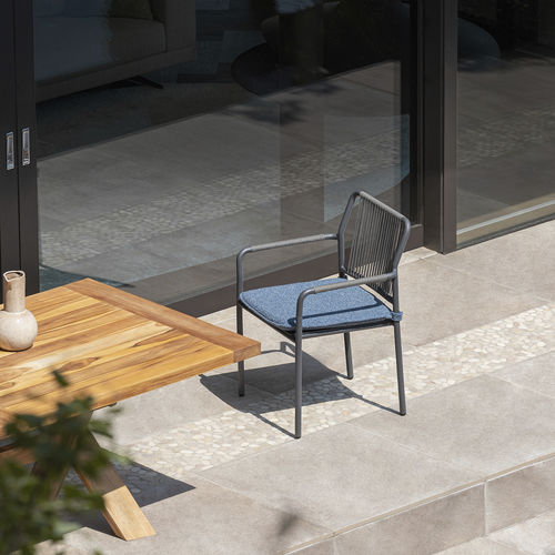 Chaise contemporaine - Air - Atmosphera - d'extérieur / en tissu / en corde
