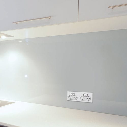 Prise USB - SATURN - Clipsal - de courant / multiple / murale