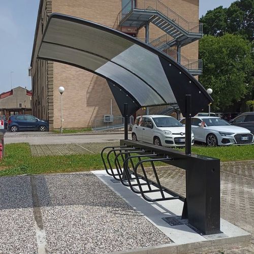 Station de recharge intelligente - Calzolari - pour vélos électriques / pour scooters électriques / urbaine