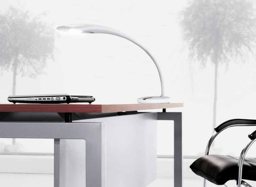 Lampe de bureau - NEO-SWAN - NLX - en aluminium / design original / d'intérieur