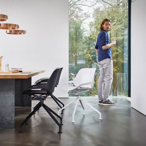 Chaise contemporaine - Aeris Numo mit Fu&szlig;kreuz - Aeris GmbH - d'intérieur / en Textilene® / en aluminium poli
