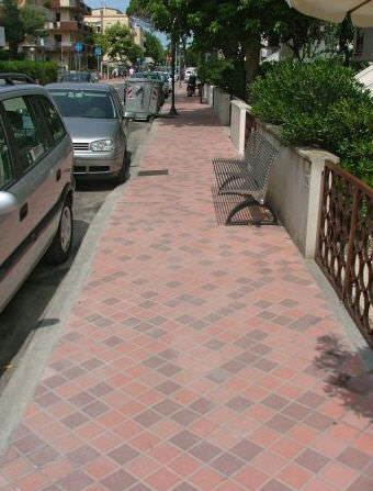 Carrelage en pierre reconstituée - COMPACT : RED-ADOBE - La Pietra Compattata - poli / d'extérieur / pour sol
