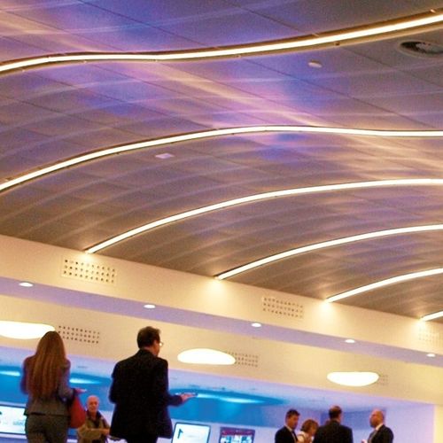 Faux-plafond en acier - Z SYSTEM | WAVY - Atena spa - en maille / en panneaux / pour bureau