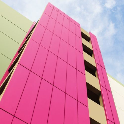 Façade ventilée en aluminium - LINE UP - Atena spa - colorée