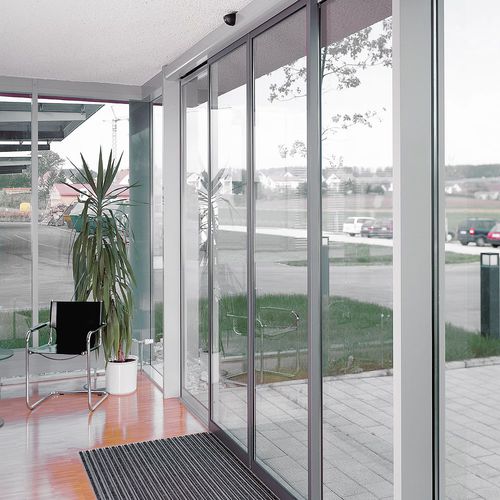 Porte d'entrée - ST PRO RC2 - dormakaba - en aluminium / coulissante / contemporaine