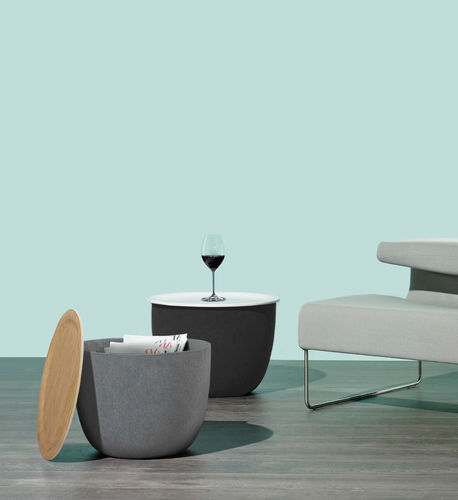Table d'appoint contemporaine - RONDA - pieperconcept - en bois / en PET / avec piètement en matières recyclées