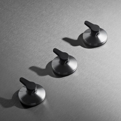 Patère contemporaine - VIPP12 - VIPP - en inox / en plastique / multiple