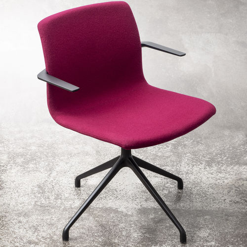 Chaise de bureau contemporaine - POLIS - Fantoni - d'intérieur / en tissu / tapissée