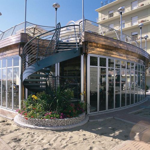 Baie vitrée coulissante-empilable - S.30 - Sunroom S.p.A. - pliante / en aluminium / structure en métal