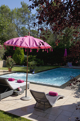 Piscine d'extérieur - MASSAGE BULLES - PISCINES CARRE BLEU - enterrée / en béton