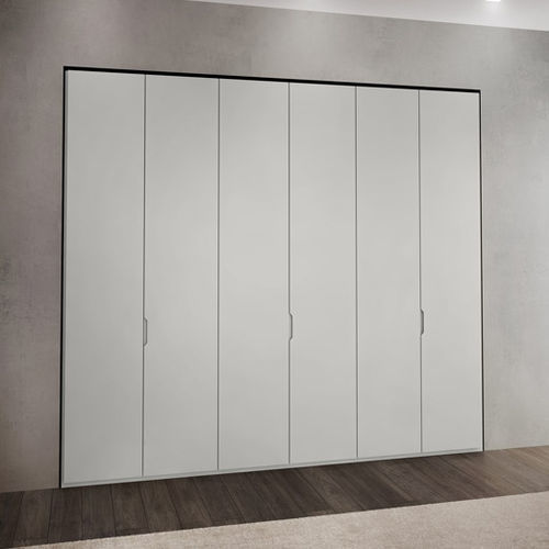 Armoire murale - CUSTOM MADE - Olivieri - contemporaine / en bois / avec porte pliante