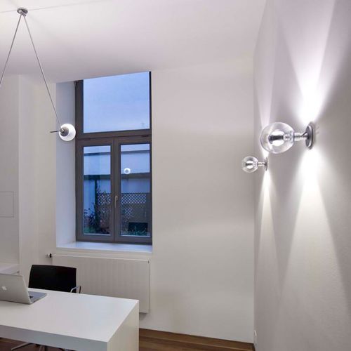 Applique murale contemporaine - DIVO VERTICALE - Occhio - d'intérieur / en verre / en aluminium