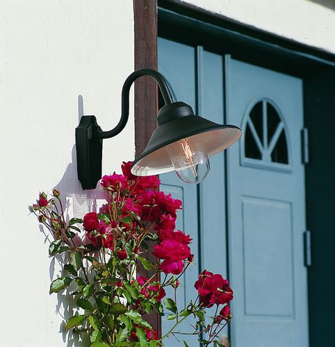 Applique murale de style industriel - VEGA - Gnosjö Konstsmide - de jardin / en aluminium / résidentielle