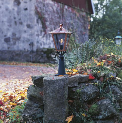 Borne d'éclairage de jardin - FENIX - Gnosjö Konstsmide - classique / en cuivre / à LED
