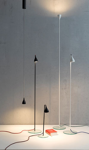 Lampe sur pied - BOM Andreas Ostwald - Anta Leuchten - suspension / en aluminium / en verre