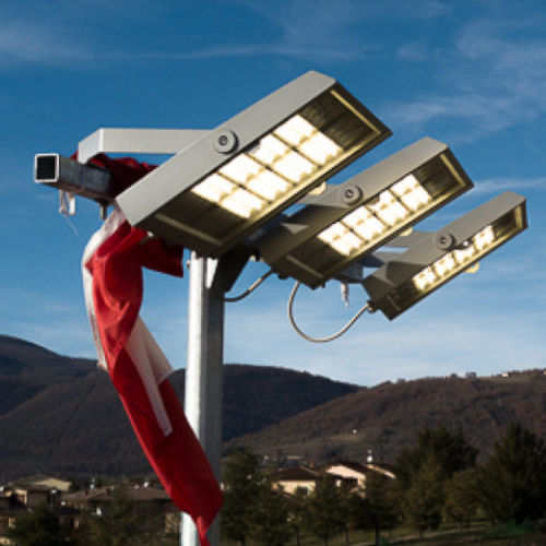 Projecteur IP66 - SQUARE PRO - PERFORMANCE IN LIGHTING - à LED / pour salle multisport / pour terrain de sport