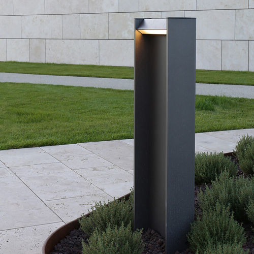 Borne d'éclairage de jardin - SLAT 40 , SLAT 70 - IP44 Schmalhorst - contemporaine / en fonte d'aluminium / en verre