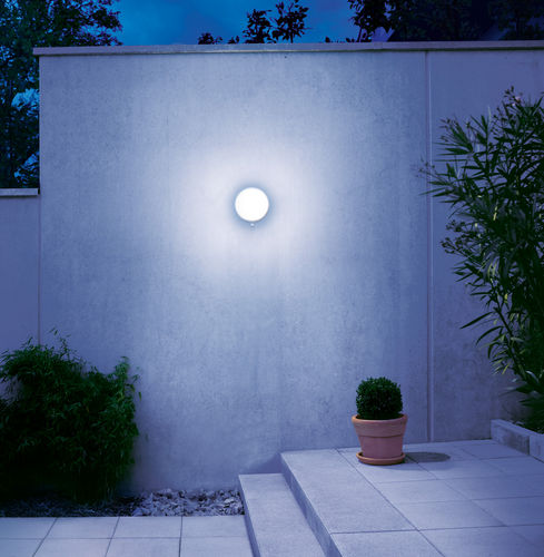 Applique murale contemporaine - L 330 S - STEINEL VERTRIEB GMBH - de jardin / en verre / avec détecteur de mouvement