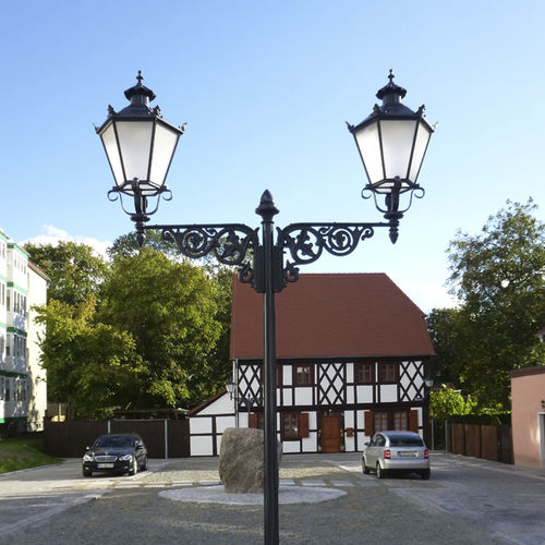 Lampadaire urbain - ALBRECHT    - LEIPZIGER LEUCHTEN - classique / en aluminium / à LED