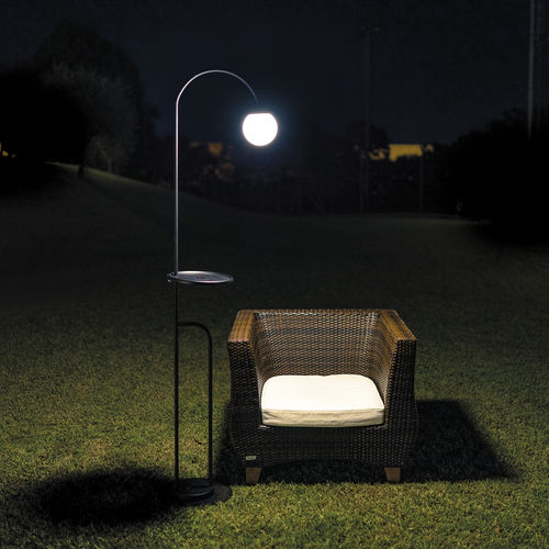 Lampe sur pied - BUTLER - LINEA LIGHT GROUP - en métal peint / en polyéthylène / contemporaine