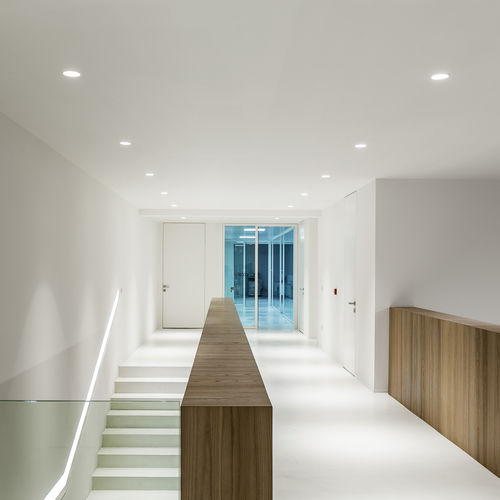 Downlight encastré - WARP - LINEA LIGHT GROUP - à LED / carré / IP44