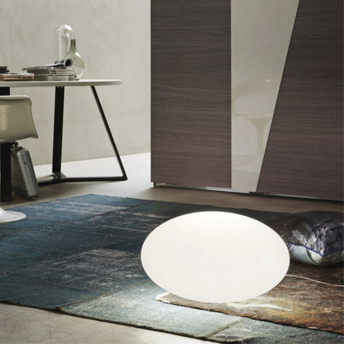 Lampe de sol - OH! SMASH_FL - LINEA LIGHT GROUP - en polyéthylène / contemporaine / d'extérieur