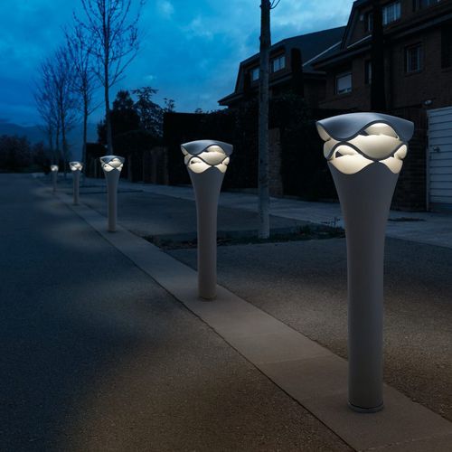 Borne d'éclairage pour espace public - CORNET B/77 - BOVER Barcelona - contemporaine / en aluminium / en acier inoxydable