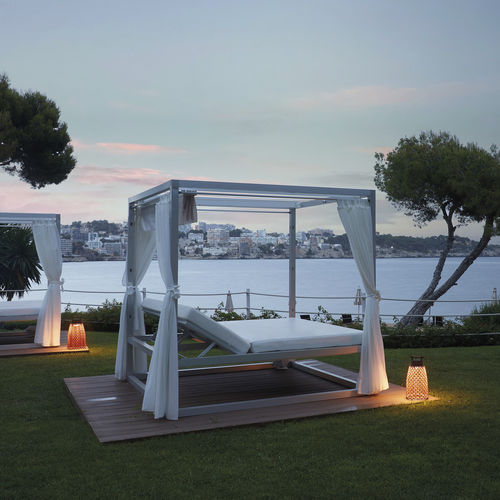 Lampe de table - NANS PORTABLE M/49/R - BOVER Barcelona - en aluminium / en acier inoxydable / en teck