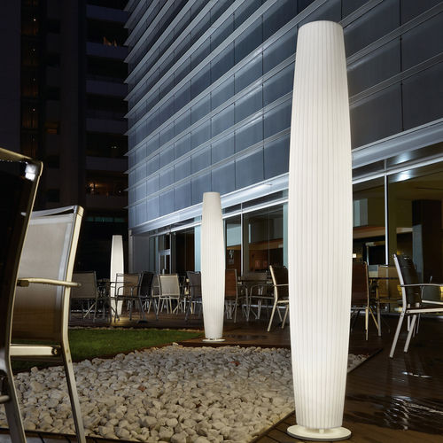 Colonne lumineuse contemporaine - MAXI P/180 - BOVER Barcelona - en polyéthylène / fluorescente / d'intérieur