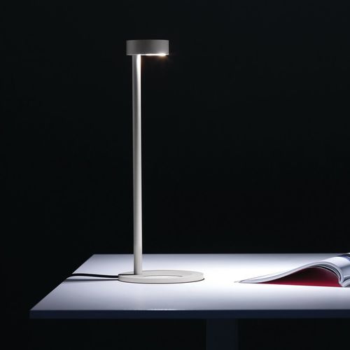 Lampe de table - IVEN - MOLTO LUCE - en aluminium / contemporaine / d'intérieur