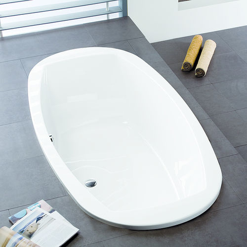 Baignoire ovale - LARGO: 3695 - HOESCH - en acrylique / blanche