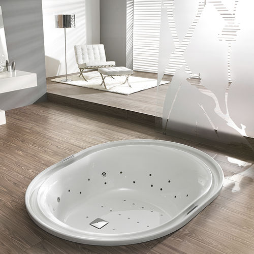 Baignoire ovale - ERGO+: 6437 - HOESCH - en acrylique / balnéo / blanche