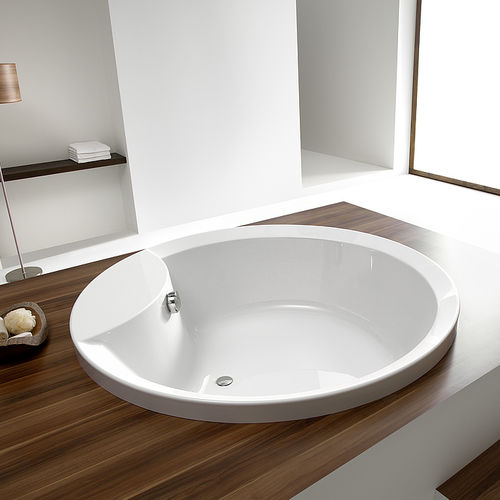Baignoire ronde - ORLANDO: 6017 - HOESCH - en acrylique / blanche