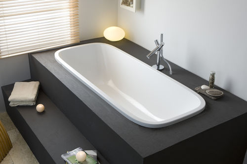 Baignoire en bois - SINGLEBATH UNO: 3687 - HOESCH - en acrylique / blanche