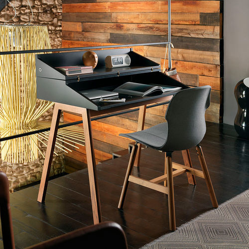 Bureau sur pied - CASAMANIA HORM - moderne / en MDF laqué / droit