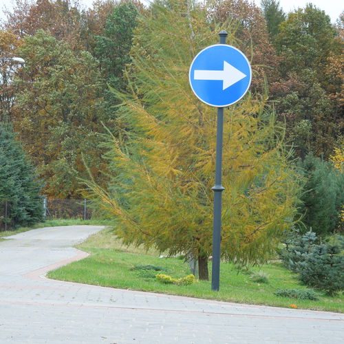 Mât pour signalisation routière - M3 - F.P.H. Art Metal Sp.J. - en acier galvanisé / réglable