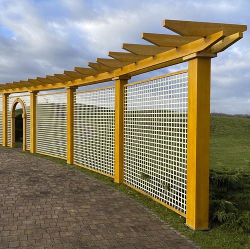 Pergola autoportée - F.P.H. Art Metal Sp.J. - en aluminium / en aluminium peint / sur mesure