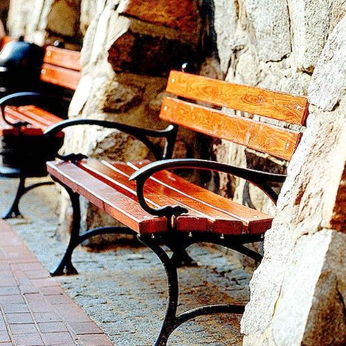 Banc public classique - LA4 - F.P.H. Art Metal Sp.J. - en bois / en fer / avec dossier