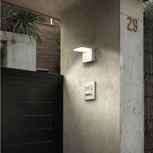 Applique murale contemporaine - CORNER  - Leds-C4 - d'extérieur / en aluminium / en polycarbonate