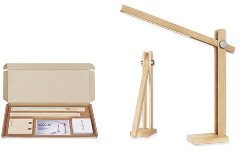Lampe de bureau - LITE - Feelux - en bois / contemporaine / d'intérieur
