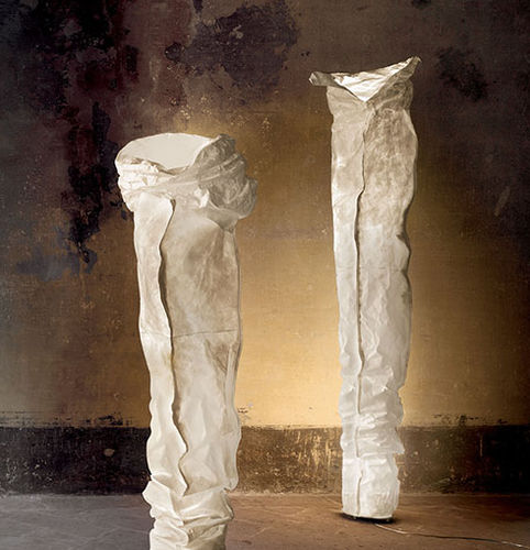 Lampe sur pied - DOLCEVITA - Antonangeli Illuminazione . - en métal / en polyéthylène / contemporaine