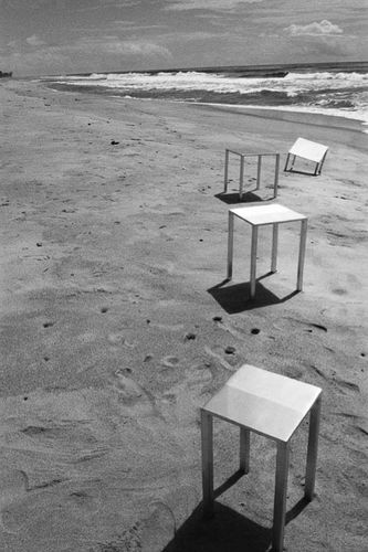Table d'appoint contemporaine - JOVI SMALL - MAOLI - en aluminium / carrée / résidentielle