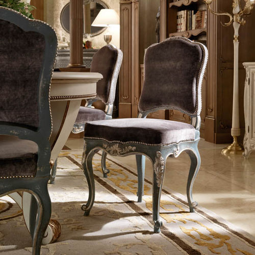 Chaise classique - MOSCOW - MARTINI MOBILI - d'intérieur / en tissu / avec piètement en noyer