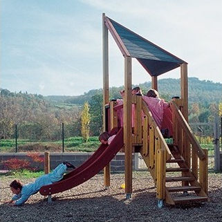 Toboggan droit - 151/012  - TLF srl - pour aire de jeux / en bois / avec abri