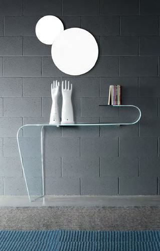Console contemporaine - GUERET - Flai - en cristal / courbée / résidentielle