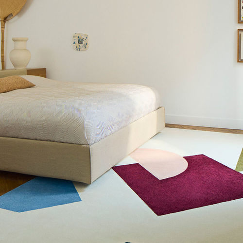 Tapis contemporain - ECHO  - BESANA MOQUETTE - à motif géométrique / rectangulaire / poil coupé