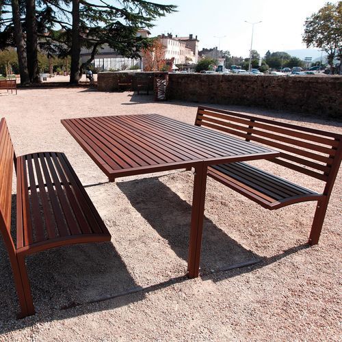 Table de pique-nique contemporaine - CAMILLA G2  - CITY DESIGN - en acier galvanisé / en bois / avec piètement en acier galvanisé