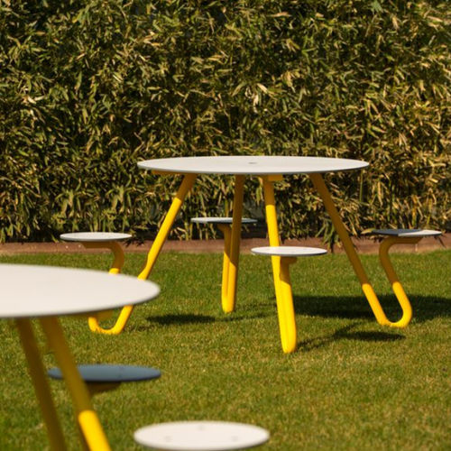 Ensemble table et bancs contemporain - ZOID R - CITY DESIGN - en acier galvanisé / en HPL / de jardin