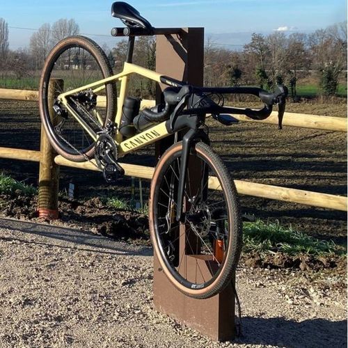 Station de réparation de vélos en aluminium - CISON CO - CITY DESIGN - en acier inoxydable / avec kit d'outils / avec pompe de gonflage