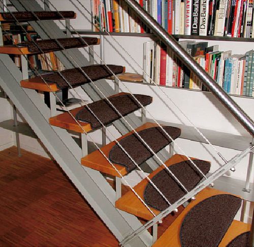 Tapis de sol professionnel - CONFORM STAIR - emco Bautechnik GmbH - synthétique / antidérapant